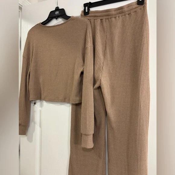 Brown Ribbed Coordinating Pant Set, NWT - Picture 7 of 8
